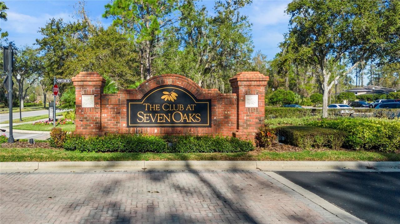 27608 Pine Point Drive , Wesley Chapel, FL 33544 Photo