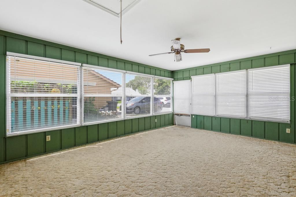 33 Sandra Circle, New Smyrna Beach, FL 32168 Photo