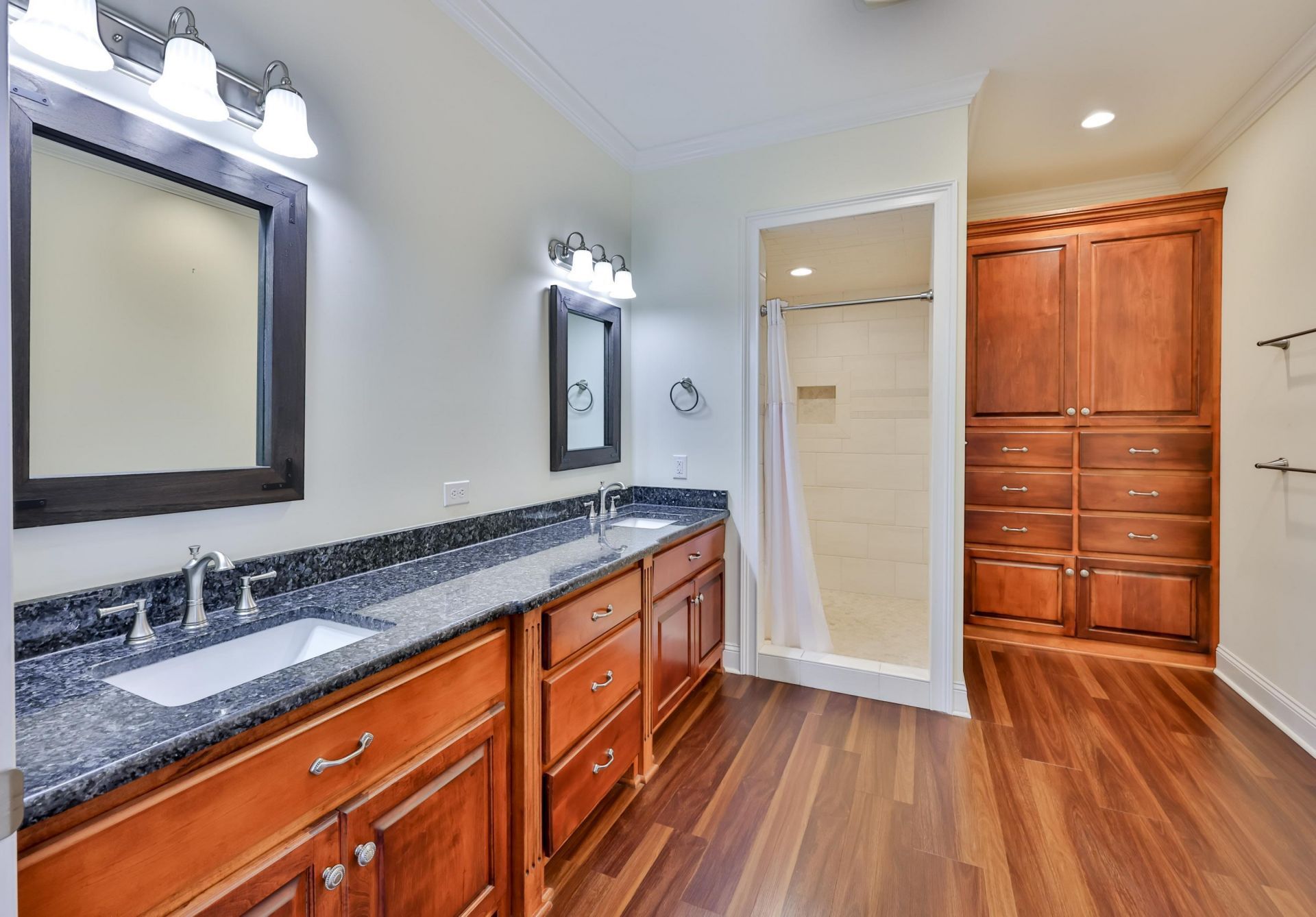 813 Sisters Rd.  Photo 11