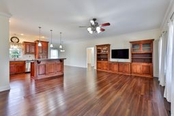 813 Sisters Rd.  photo 4