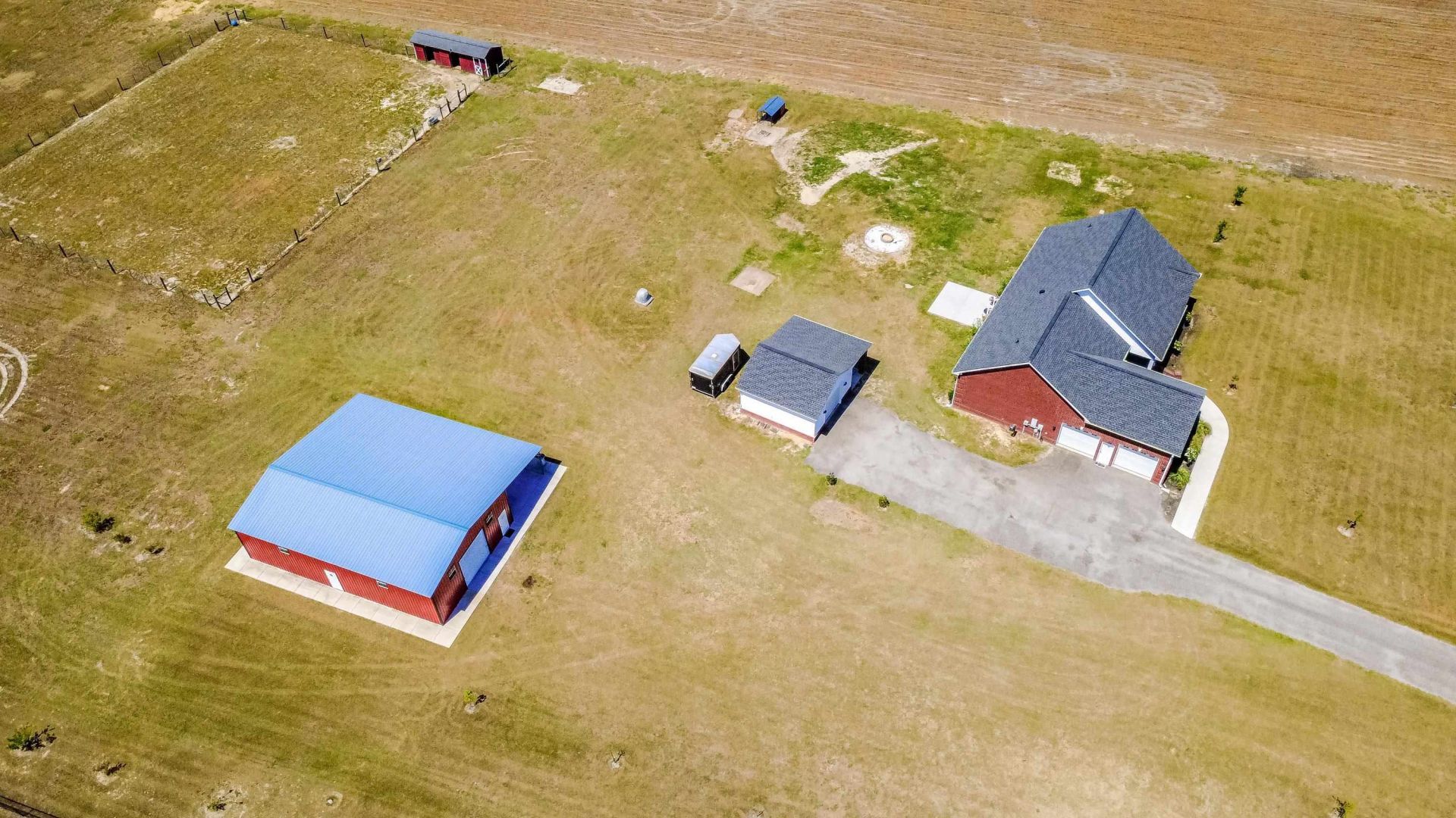 813 Sisters Rd.  Photo 35