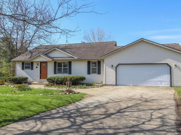 107 Mallard Court, Sullivan, WI 53178