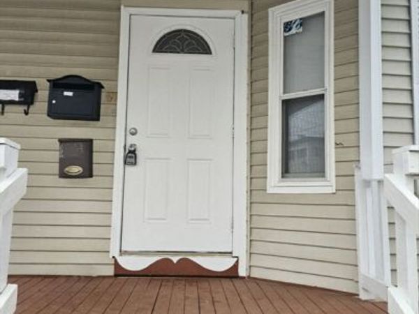 59 Banks St, Unit 1, Brockton, MA 02302