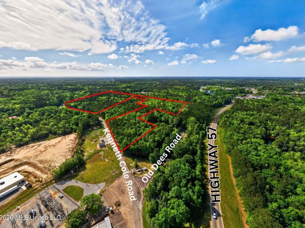 Kenneth Cole Road, Vancleave, MS 39565