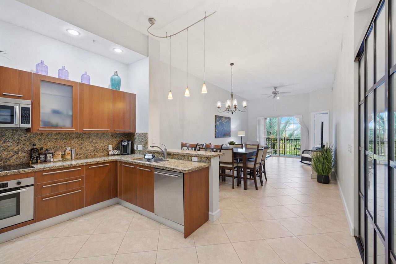 4445 El Mar Drive, Unit 2414, Lauderdale by the Sea, FL 33308 Photo