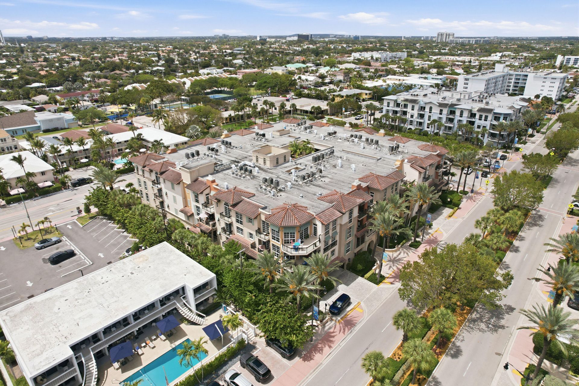 4445 El Mar Drive, Unit 2414, Lauderdale by the Sea, FL 33308 Photo