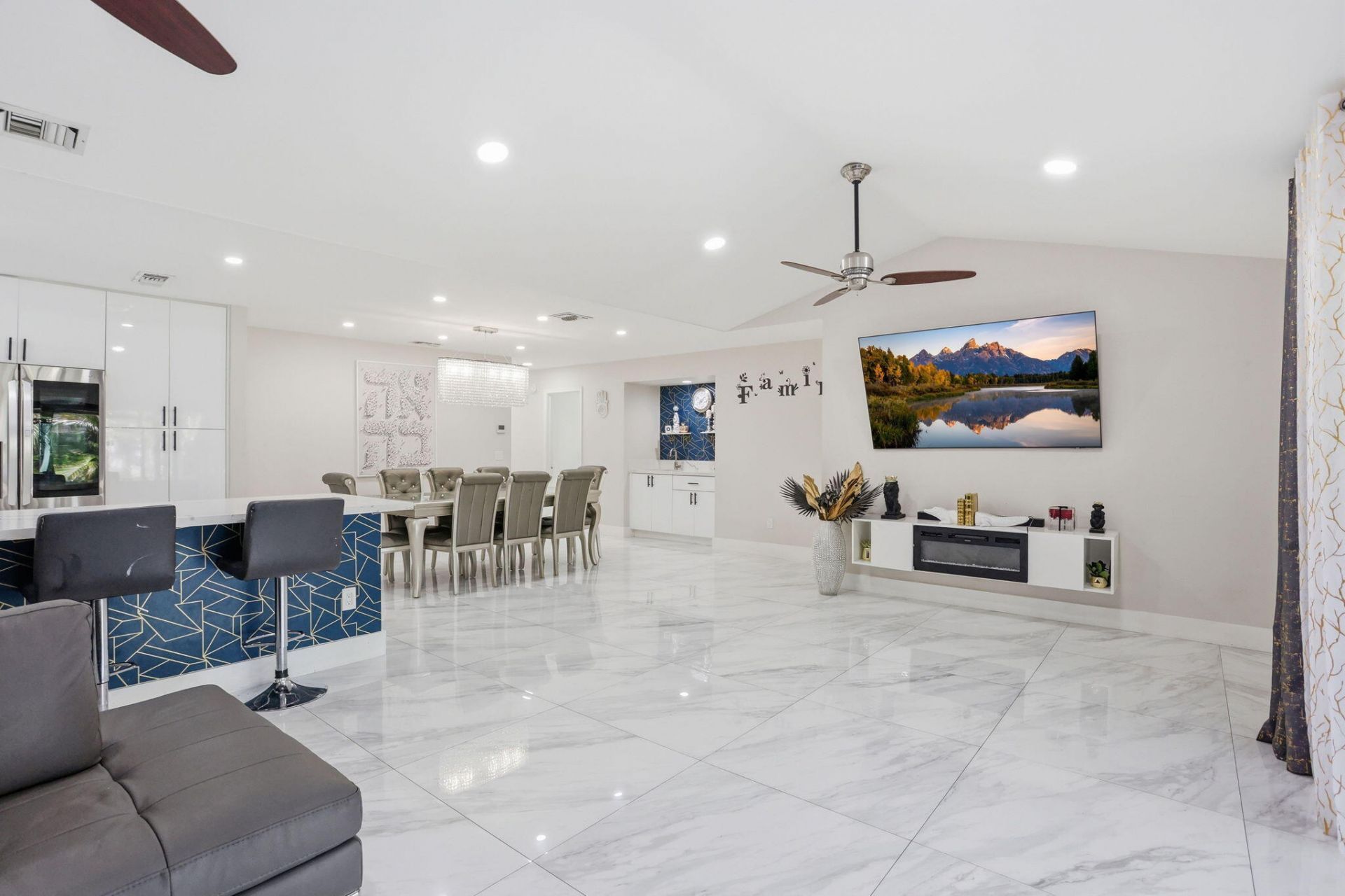 23451 SW 55th Avenue, Unit B, Boca Raton, FL 33433 Photo