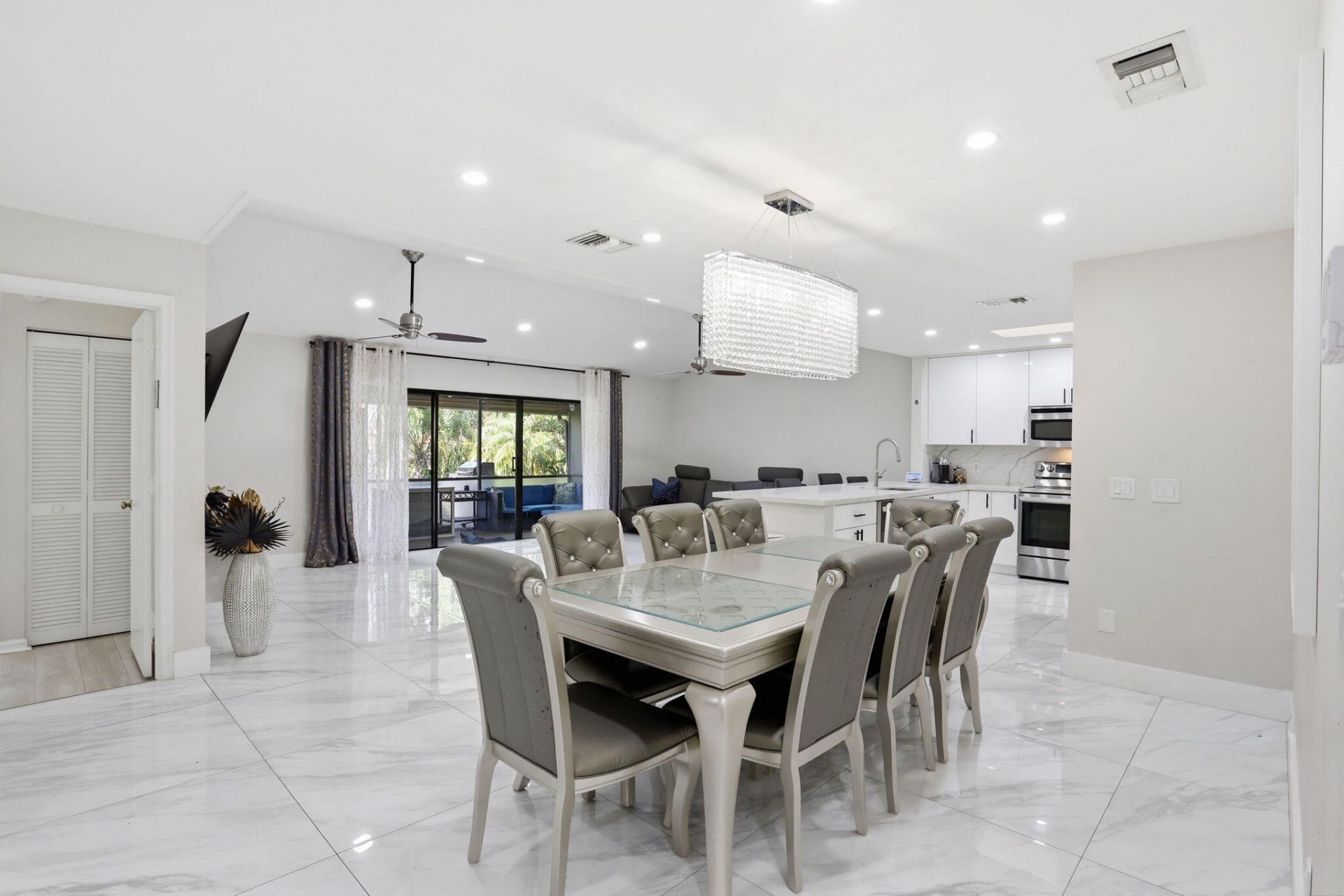 23451 SW 55th Avenue, Unit B, Boca Raton, FL 33433 Photo