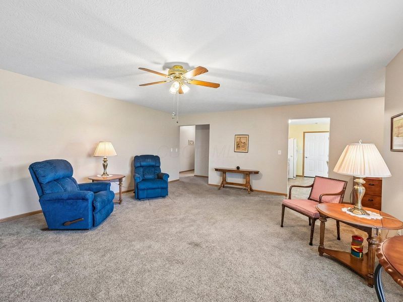 500 Eldon Drive, West Jefferson, OH 43162 Photo 8