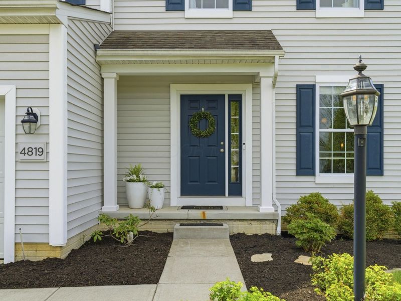 4819 Black Sycamore Drive, Columbus, OH 43231 Photo 4
