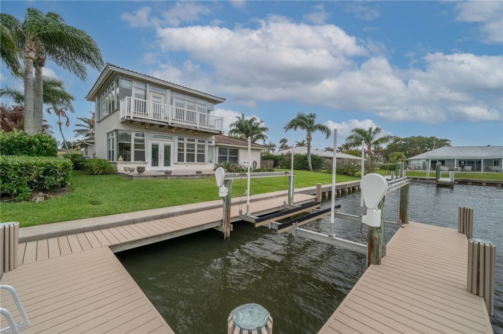 3586 Lucia Drive, Vero Beach, FL 32967 Photo