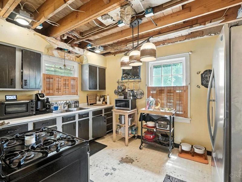 2235 W North Bend Road, Cincinnati, OH 45239 Photo 14