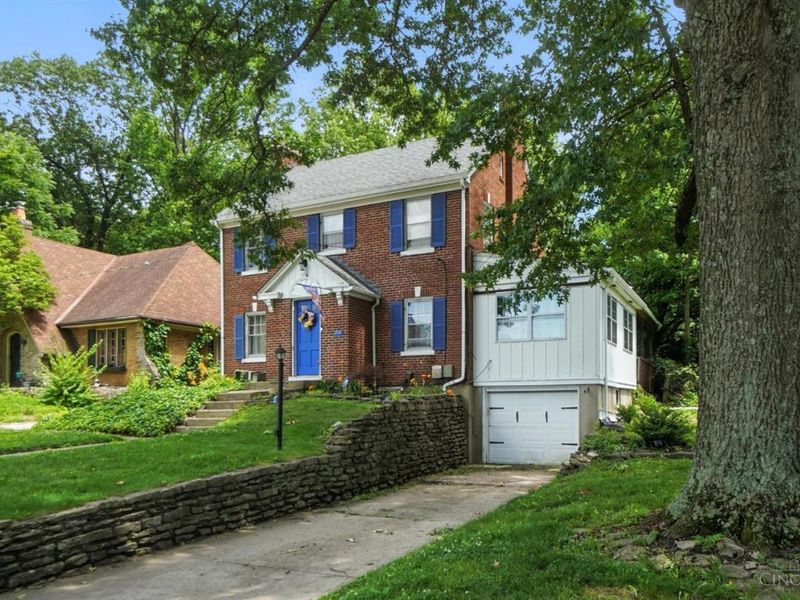 2235 W North Bend Road, Cincinnati, OH 45239 Photo 4