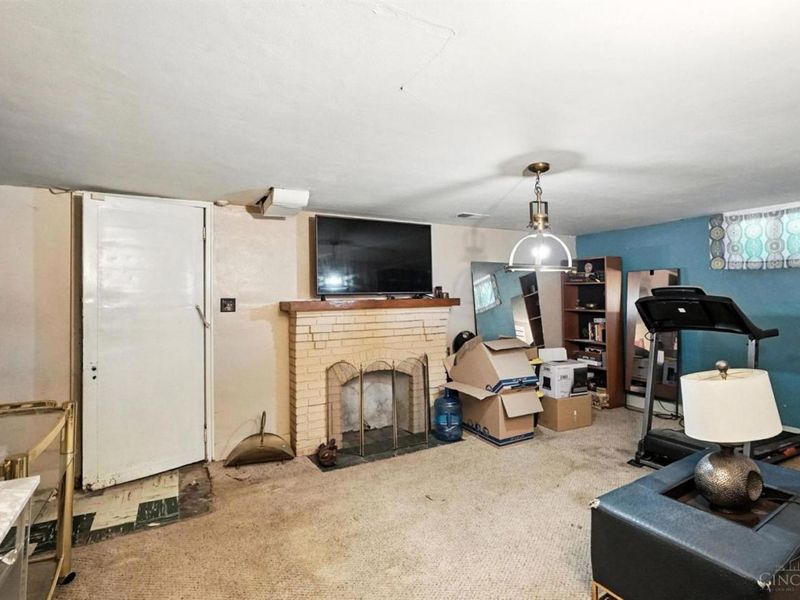 2235 W North Bend Road, Cincinnati, OH 45239 Photo 46