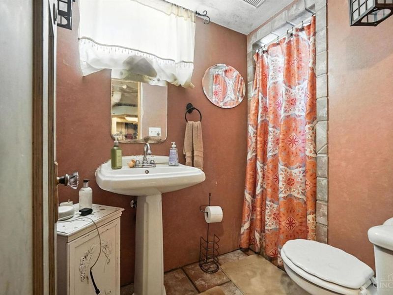 2235 W North Bend Road, Cincinnati, OH 45239 Photo 51