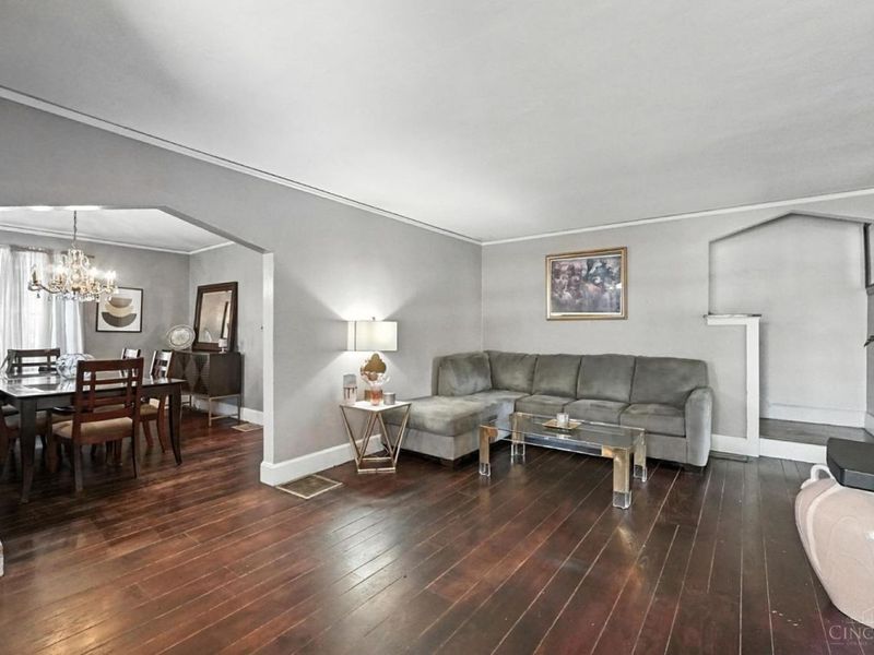 2235 W North Bend Road, Cincinnati, OH 45239 Photo 8