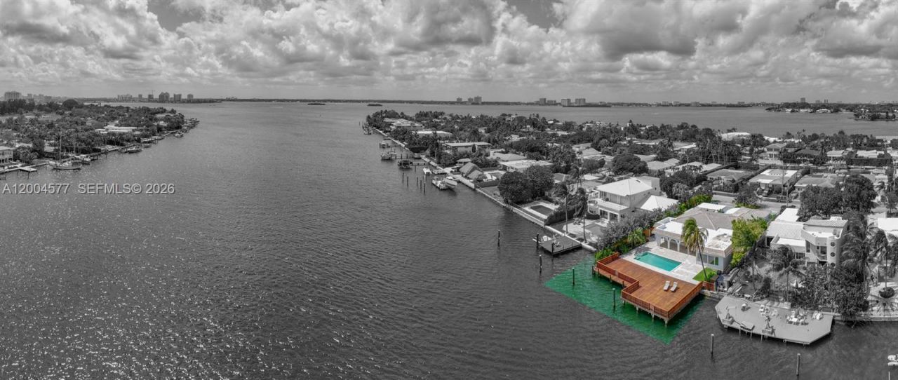 1690 Daytonia Rd , Miami Beach, FL 33141 Photo