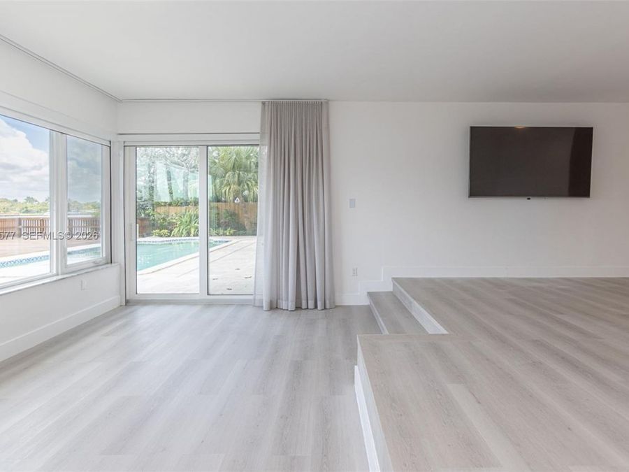 Property Image 68