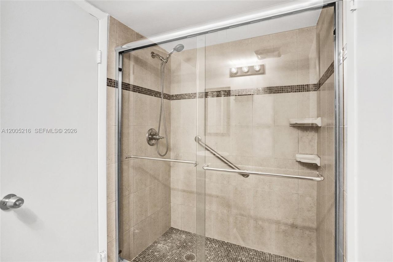 20332 NE 34th Ct , Unit 26, Aventura, FL 33180 Photo