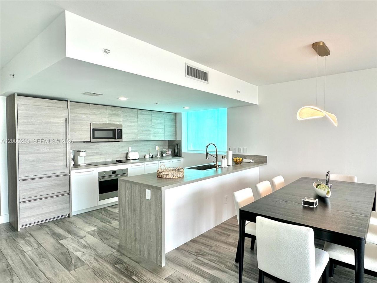 400 Sunny Isles Blvd, Unit 1708, Sunny Isles Beach, FL 33160 Photo
