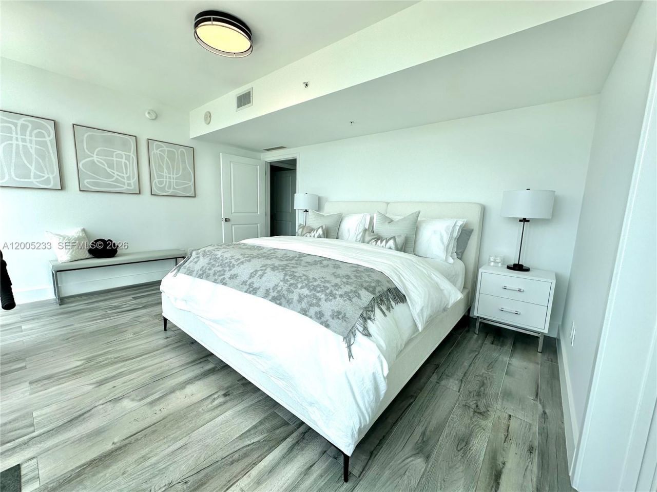 400 Sunny Isles Blvd, Unit 1708, Sunny Isles Beach, FL 33160 Photo