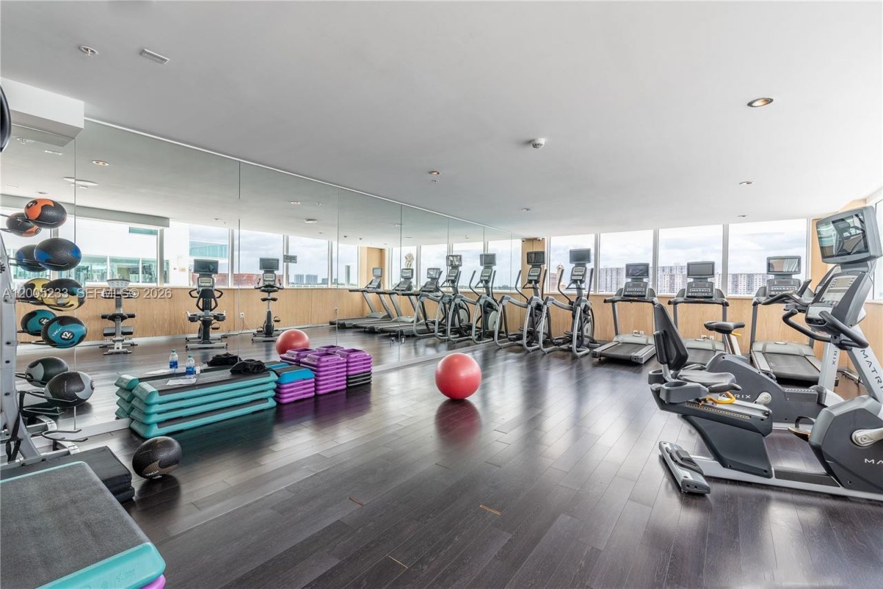 400 Sunny Isles Blvd, Unit 1708, Sunny Isles Beach, FL 33160 Photo