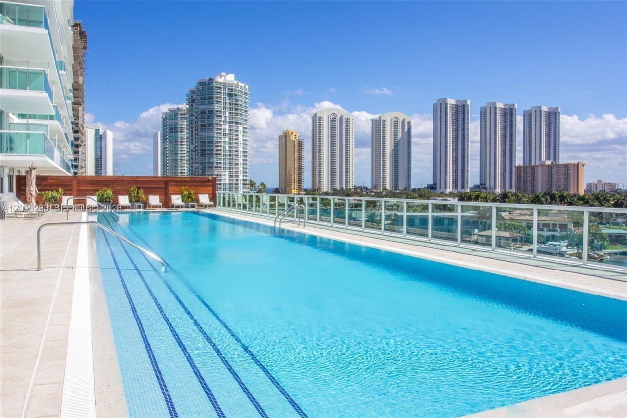 400 Sunny Isles Blvd, Unit 1708, Sunny Isles Beach, FL 33160 Photo
