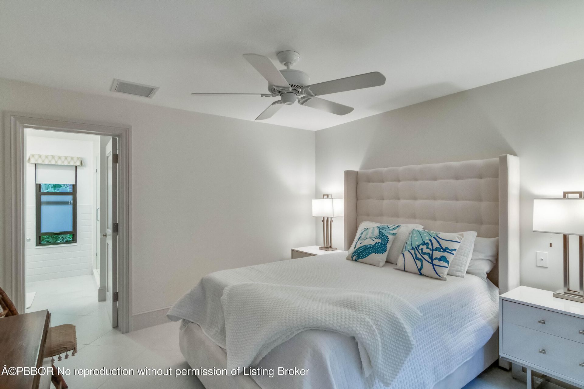 226 Chilean Avenue, Unit 4, Palm Beach, FL 33480 Photo