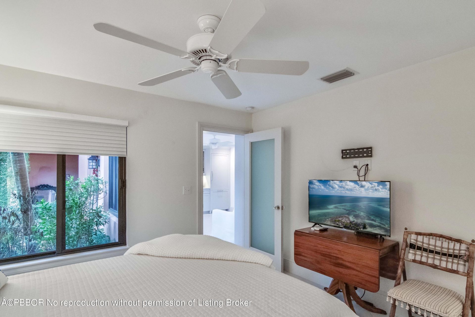 226 Chilean Avenue, Unit 4, Palm Beach, FL 33480 Photo