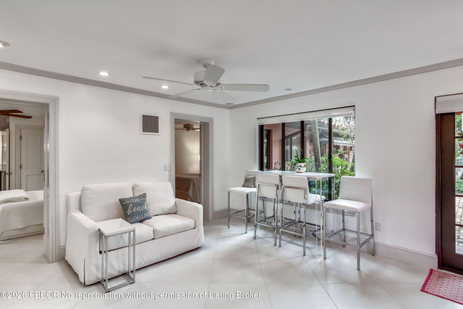 226 Chilean Avenue, Unit 4, Palm Beach, FL 33480 Photo