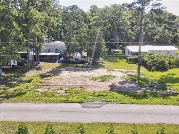 1851 Inland Dr SW, Ocean Isle Beach, NC 28469