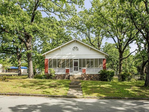 5222 Woodlawn Drive, Little Rock, AR 72205