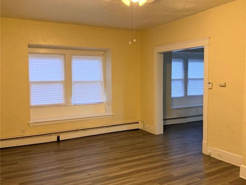 1830 Corning Avenue, Cleveland, OH 44109 Photo 10