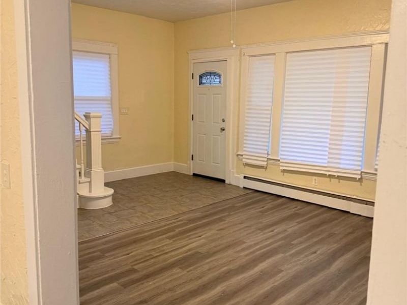 1830 Corning Avenue, Cleveland, OH 44109 Photo 11