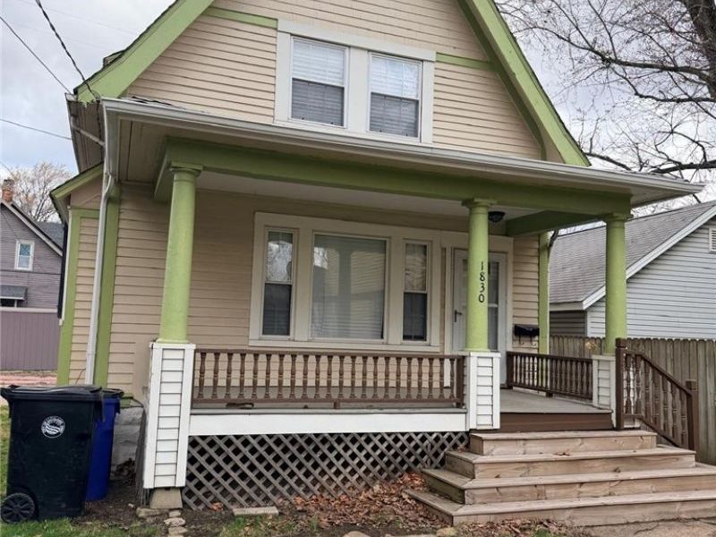 1830 Corning Avenue, Cleveland, OH 44109 Photo 2