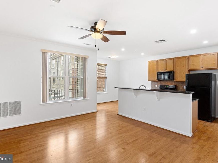 3147 W Thompson Street, Philadelphia, PA 19121 Main Photo
