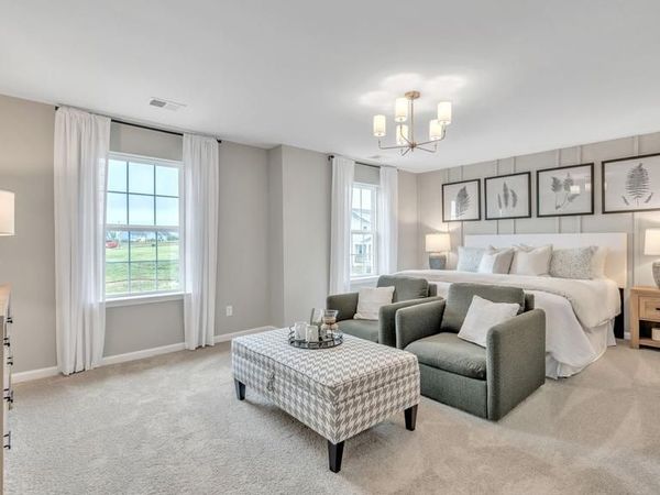3043 MARTHA WAY, PENNSBURG, PA 18073
