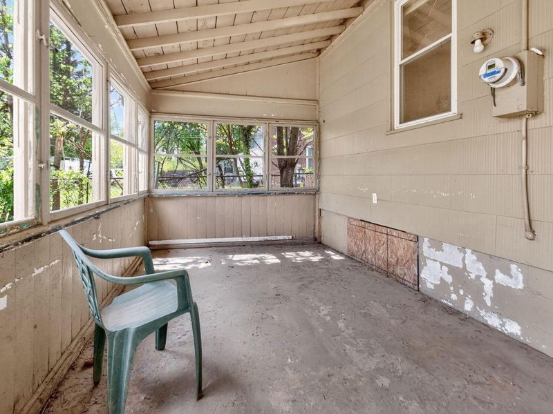 1352 S Ohio Avenue , Columbus, OH 43206 Photo 35