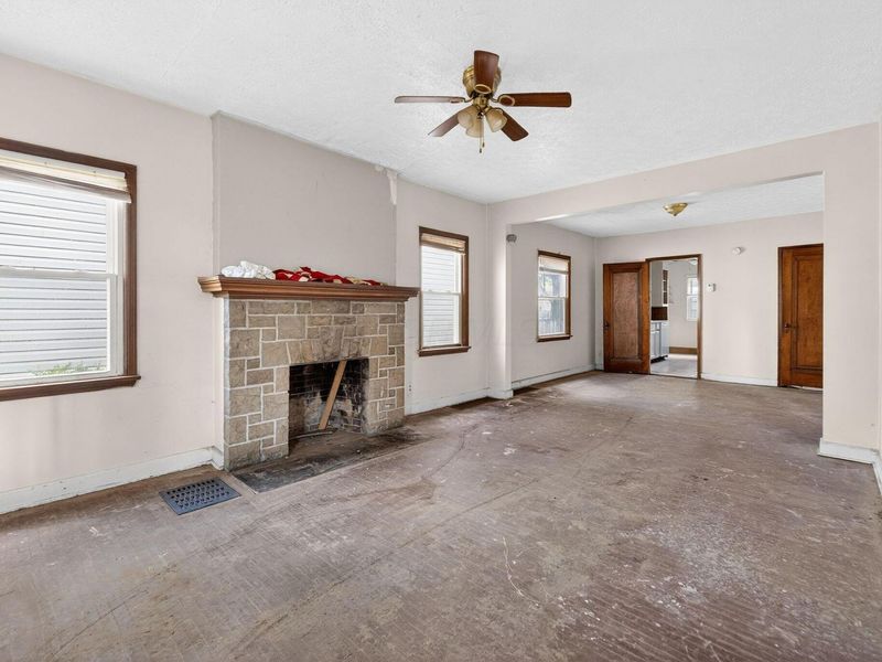 1352 S Ohio Avenue , Columbus, OH 43206 Photo 5