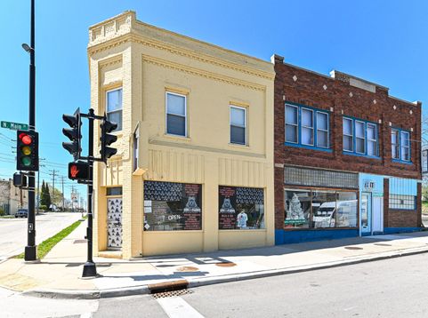 Main Photo
