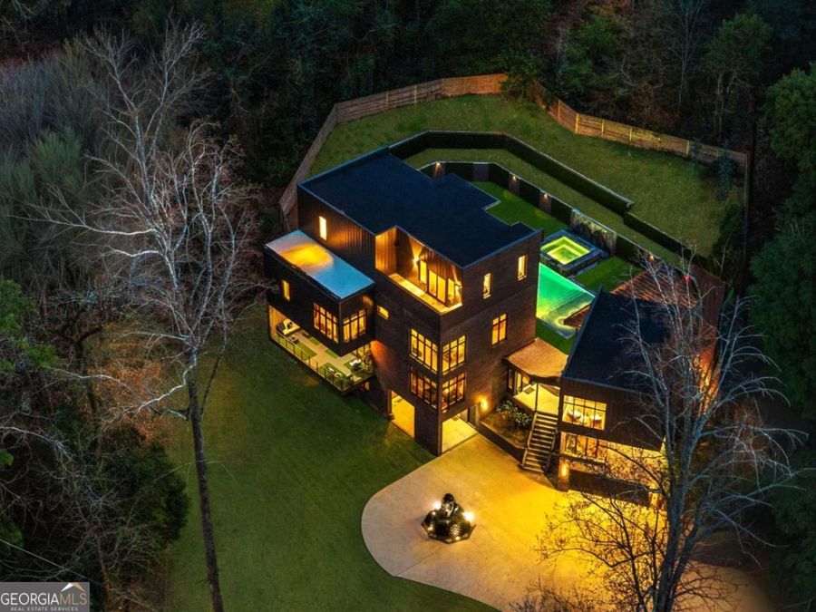 Property Image 8