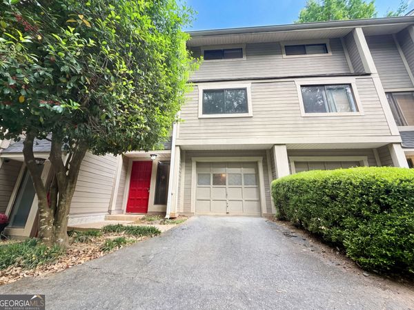 2869 Torreya Way SE, Marietta, GA 30067