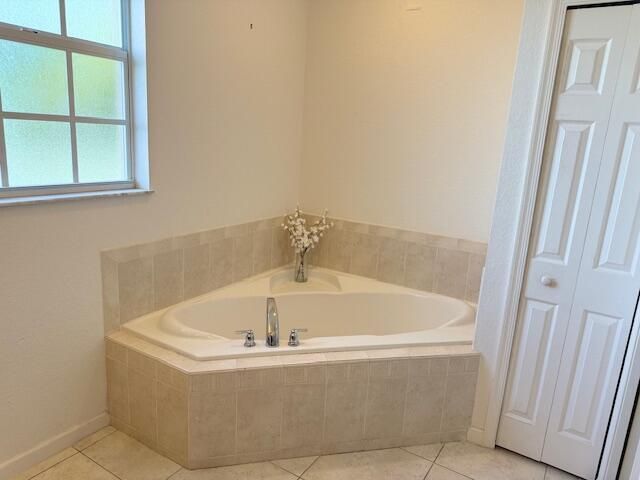 2619 SW Ann Arbor Road, Port Saint Lucie, FL 34953 Photo