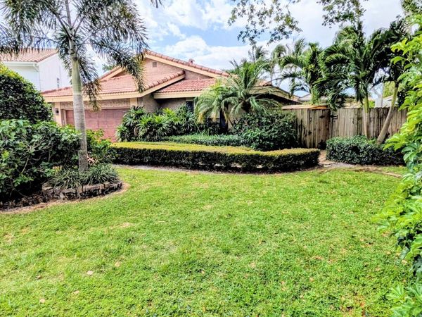 21089 Brookshire Terrace, Boca Raton, FL 33433