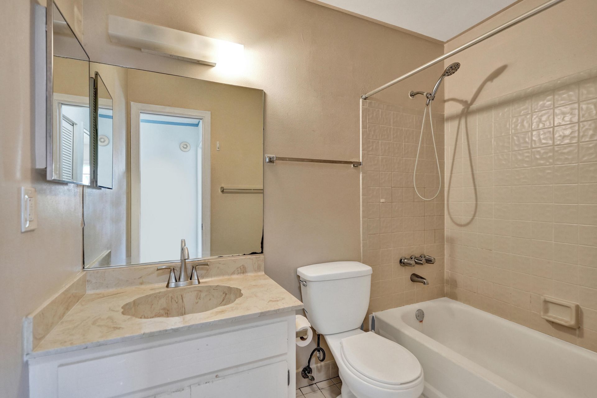 617 Banks Road, Unit 617, Margate, FL 33063 Photo