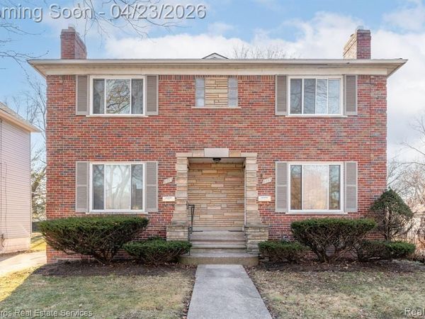 513 Saint Clair Avenue, Grosse Pointe, MI 48230