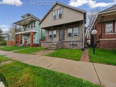 5122 Trowbridge Street, Hamtramck, MI 48212