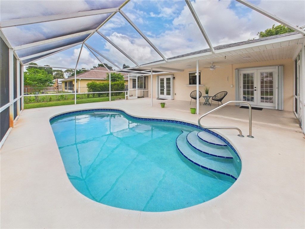 225 Midvale Terrace, Sebastian, FL 32958 Photo