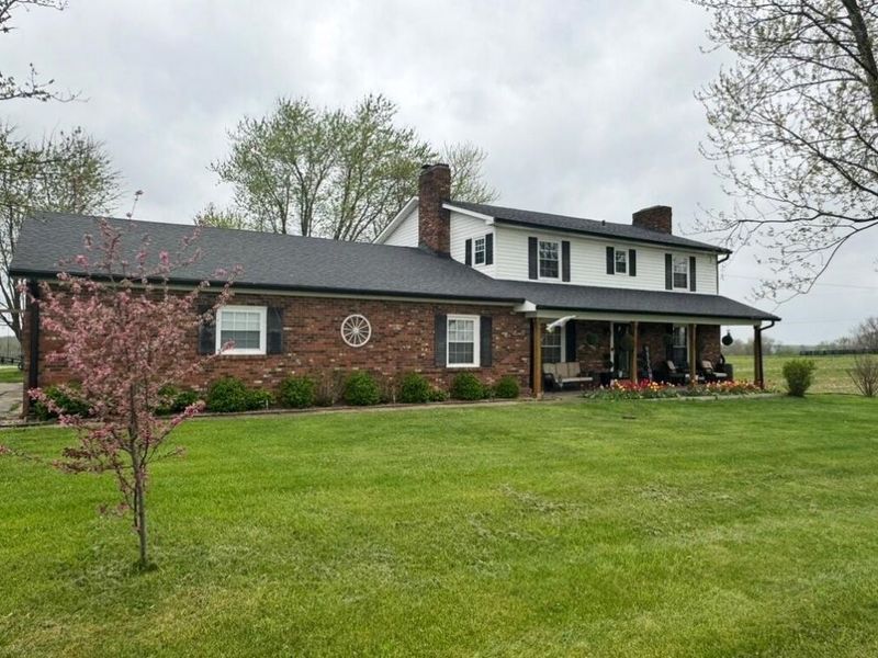 100 W Maple Leaf Road, Maysville, KY 41056 Photo 1