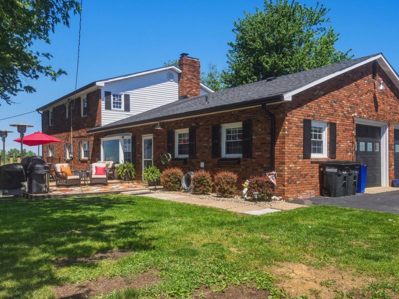 100 W Maple Leaf Road, Maysville, KY 41056 Photo 3